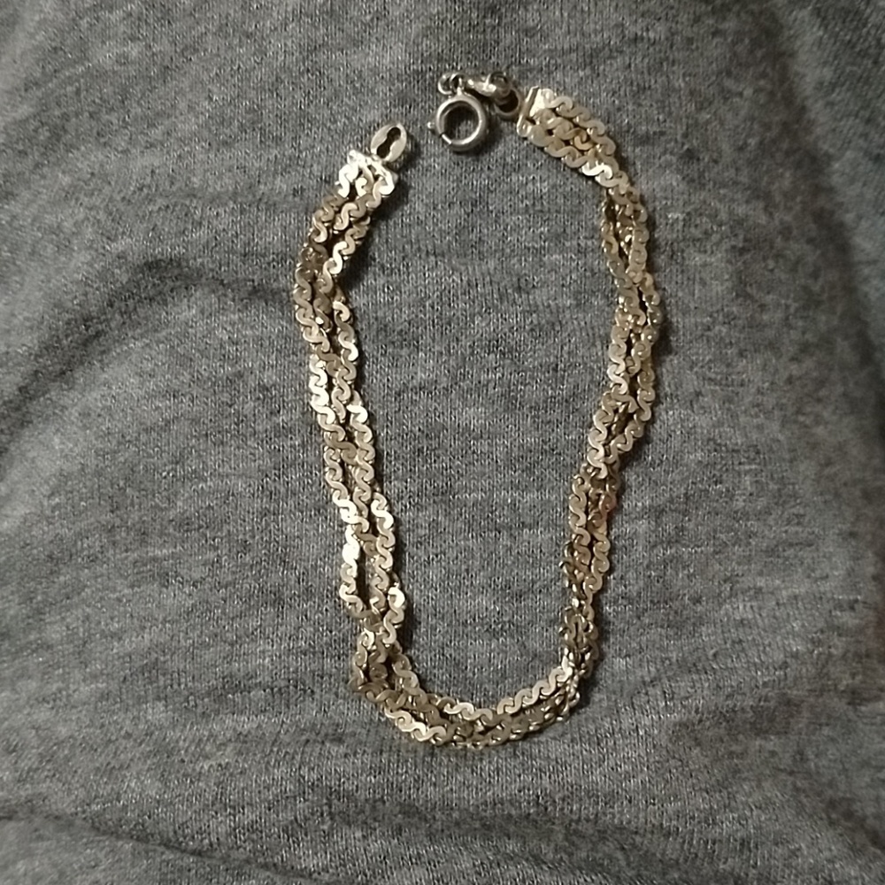 Braided bracelet (1/20 14k)